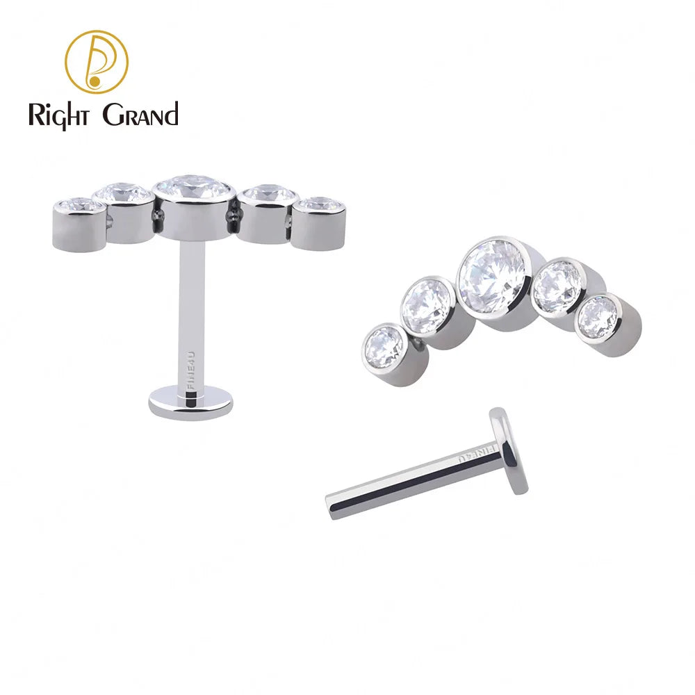Right Grand ASTM F136 Titanium Internal Thread Bezel Set 5 Cubic Zircon Curved Cluster Labret Lip Piercing