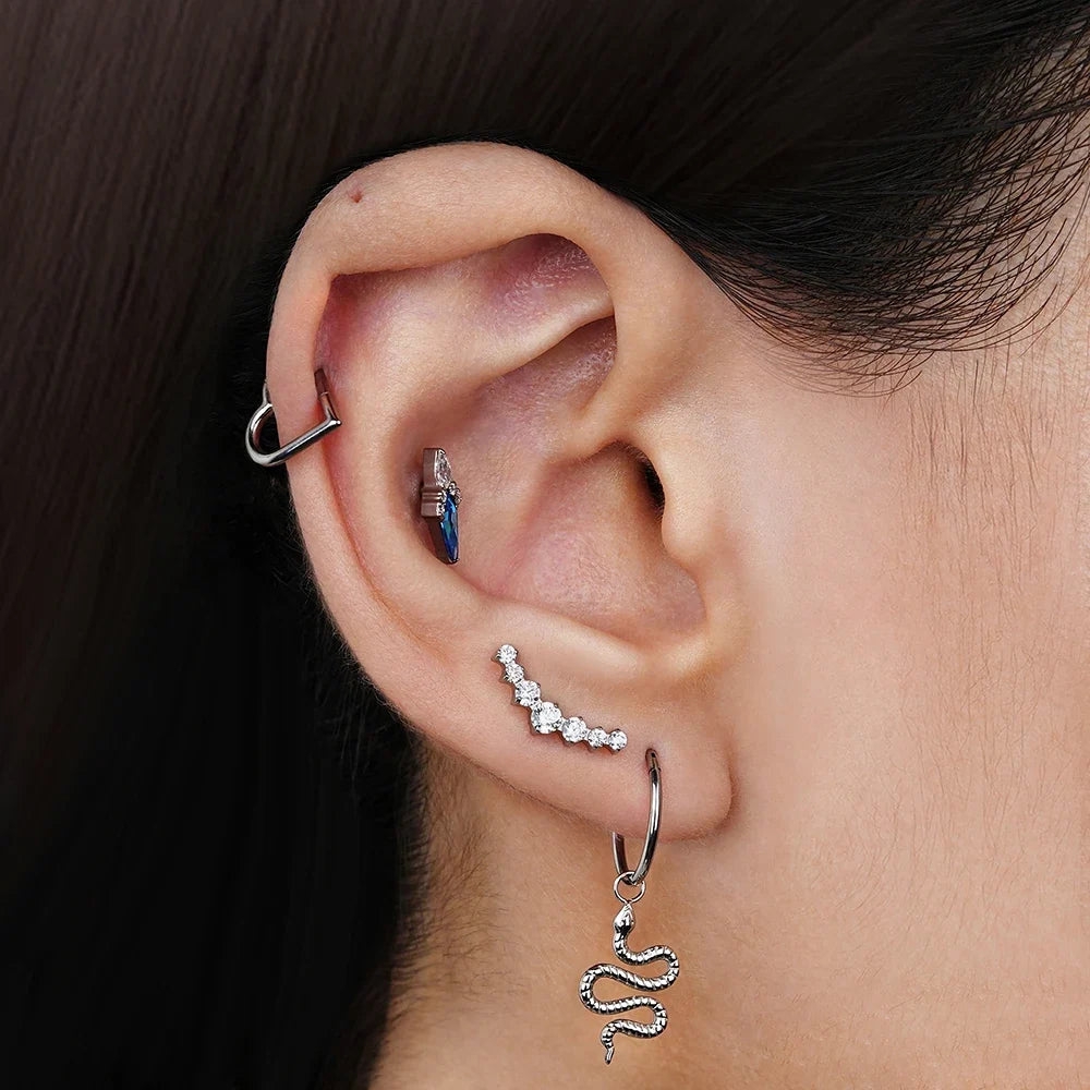 Right Grand ASTM F136 Titanium 16G Heart Hinged Segment Hoop Ring 8mm/10mm Daith Helix Earring Clicker Nose Septum Piercing