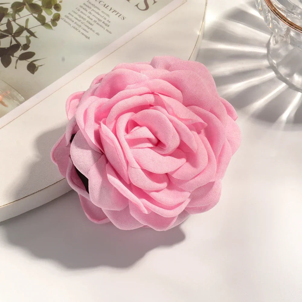 16 Colors Sweat Medium Size Cotton Fabric Rose Flower Hair Claw Clips for Women Korean Ctach Shark Clamp Hair Accessories 2024