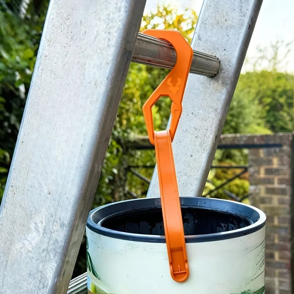 Household Staircase Hook, Installed on the Ladder, Makes It Convenient for You to Repair the Walls and Roof of Your House.