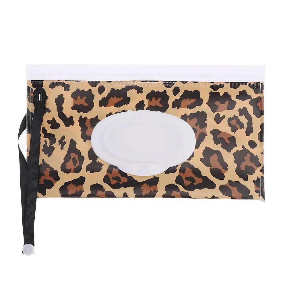 New Baby Wet Wipe Pouch Flip Cover Wipes Holder Case Reusable Tissue Box Refillable Carrying Case Portable Stroller Accessories