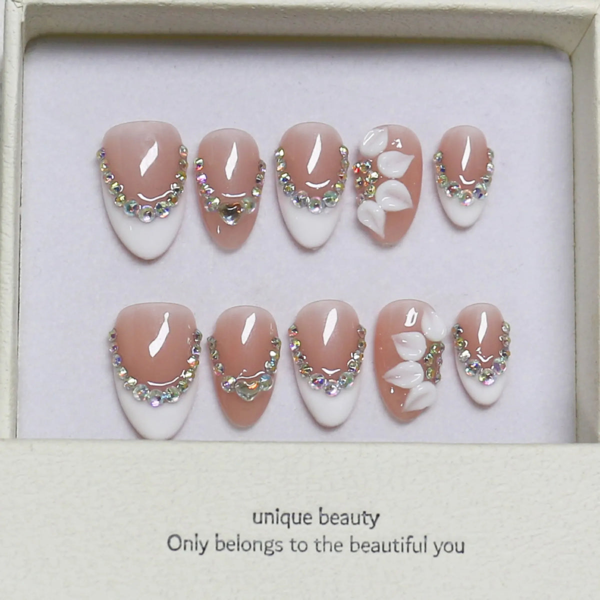 10Pcs/set White French Handmade Press on Nails Short Oval Fake Nails Wearable Stick-on Nails False Nail Uñas Накладные Ногти 네일팁