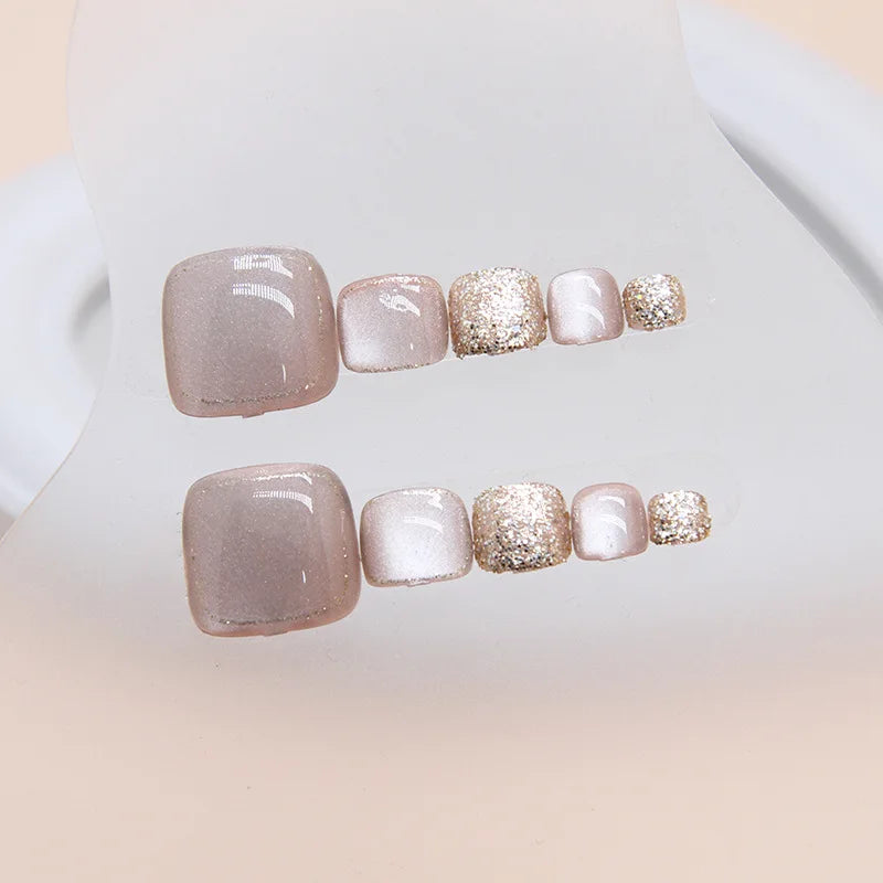 24pcs Glitter Cat Eye False Toenails Shiny Powder Design Fashion Fake Toe Nails Full Finished Wearable Press on Nail for Girls