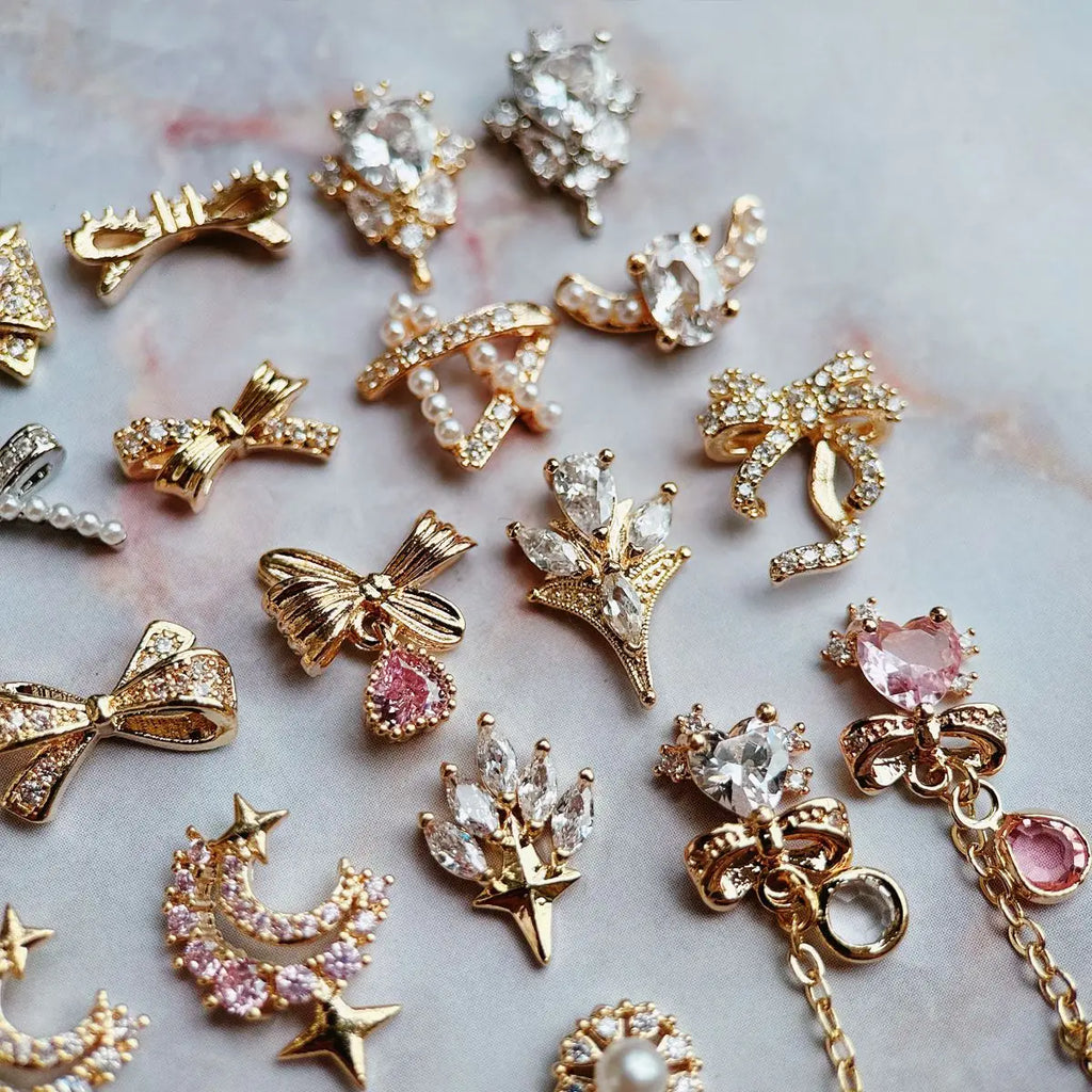 10pcs/lot Luxury Unicorn Heart Love Zircon Crystals Metal Nails Jewelry Decorations Nail Art Accessories Charms Parts Supplies