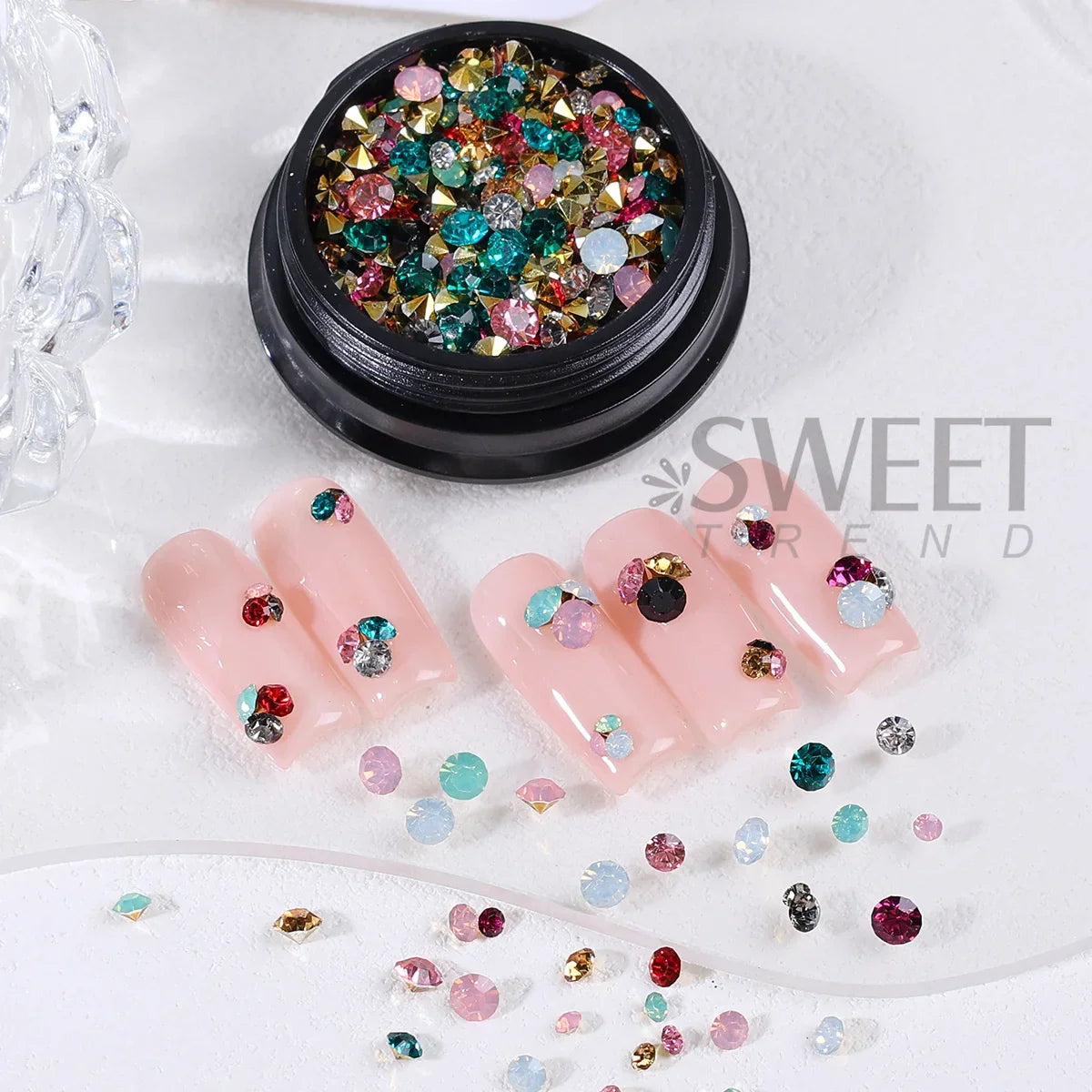 2pcs Colorful Pointed Bottom Nail Art Rhinestone Pink Green Yellow Spring Color Diamond Jewelry Fresh Valentine's Manicure Decor