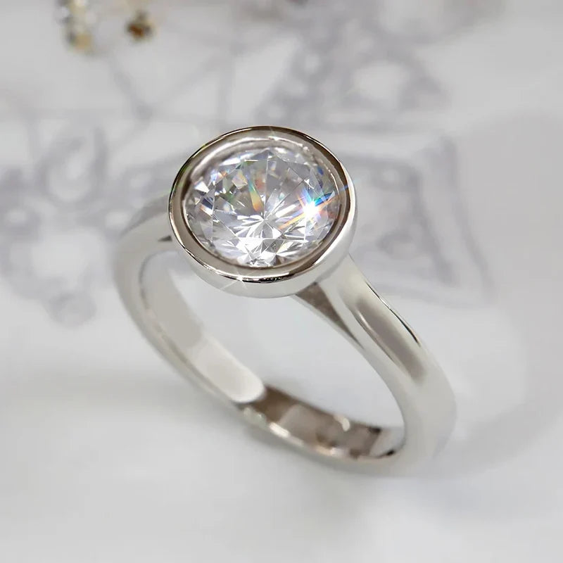 Huitan Exquisite Round Cubic Zirconia Women Rings Simple Design Fashion Luxury Wedding Engagement Female Accessories Hot Jewelry