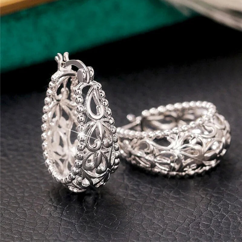 Huitan Graceful Hollow-out Design Hoop Earrings Lady Elegant Delicate Accessories for Anniversary Metal Silver Color Jewelry