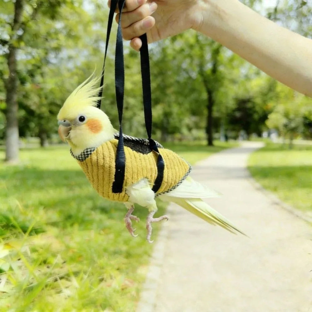 New Adjustable Strap Parrot Vest Carrier Anti Escape Portable Bird Backpack Carrier Breathable Bird Bag Budgies