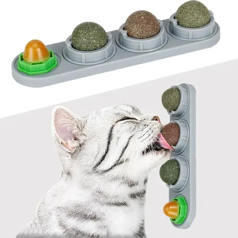 Natural Catnip Toys Silvervine Balls Teeth Cleaning Dental Wall Treats Extra Cat Energy Ball Edible Cat Lick Healthy Kitten Chew