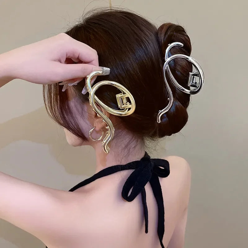 Korea Punk Metal Gold Silver Oval Hair Claw Clips For Women Trendy Large Geometric Crab Catches Clamp Girls Jewelry Accessories