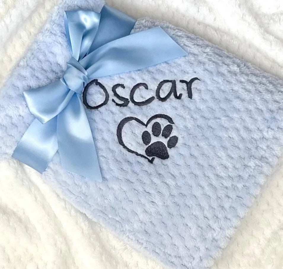 Dog / Cat Blanket- Personalised Dog Blanket - Puppy Blanket - Paw Print Blanket - Super Soft Pet Blanket - Embroidered Blanket